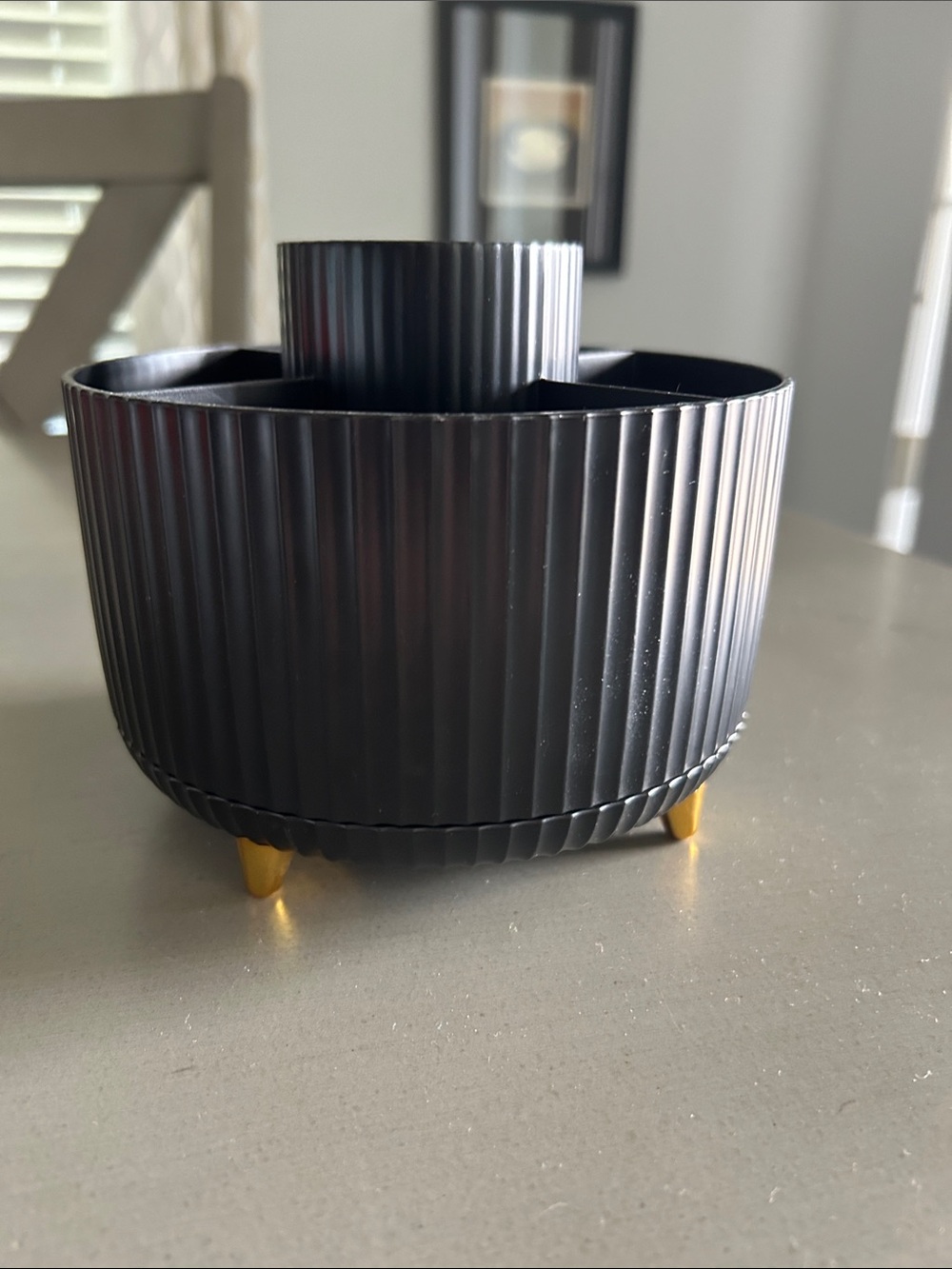 Amazon Black and Gold Ribbed Make-up Organizer